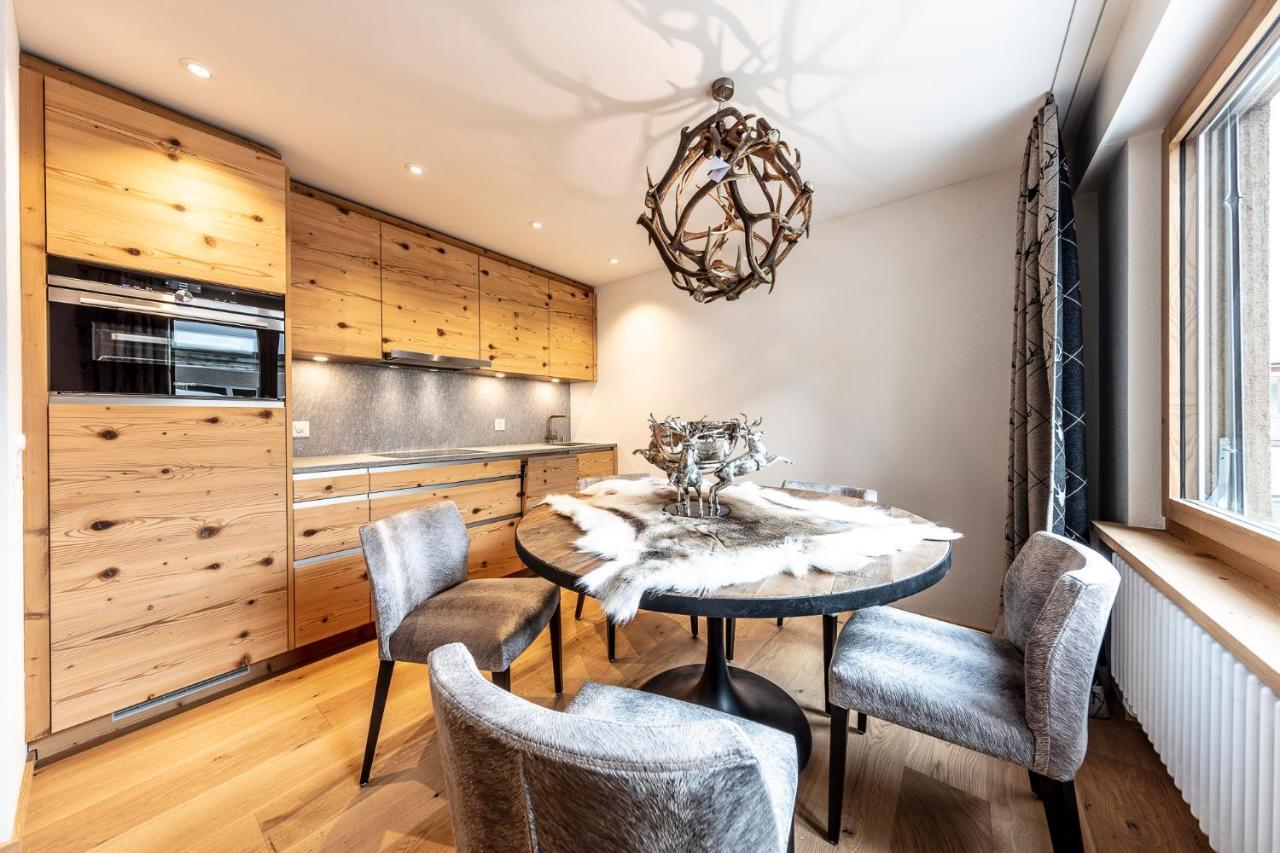 Unique Alpic Style Apartment In The Heart Of Davos Exterior foto